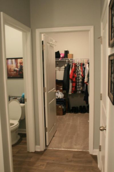 Furnished interior view inside a new home in Reserve at Mallard Crossing, Summerville (Image 26). Furnished interior view inside a new home in Reserve at Mallard Crossing, Summerville (Image 26).