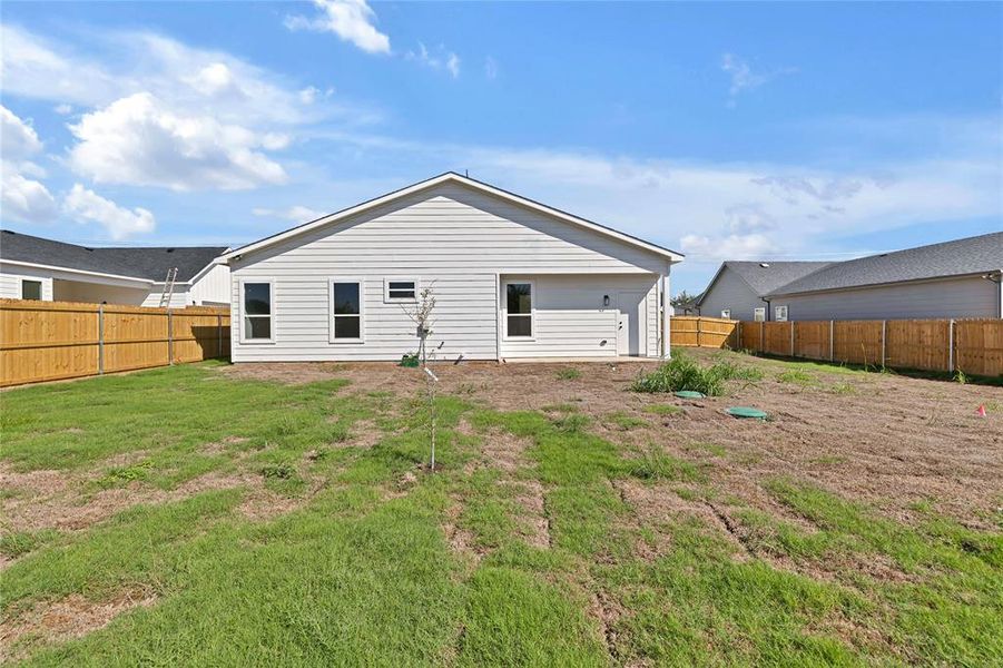 Exterior details and patio area of a home in , DeSoto (Image 17). Exterior details and patio area of a home in , DeSoto (Image 17).