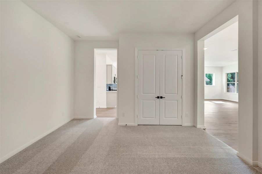 Spacious, unfurnished interior of a new home in Escondido - Overlook Collection, Magnolia (Image 18).