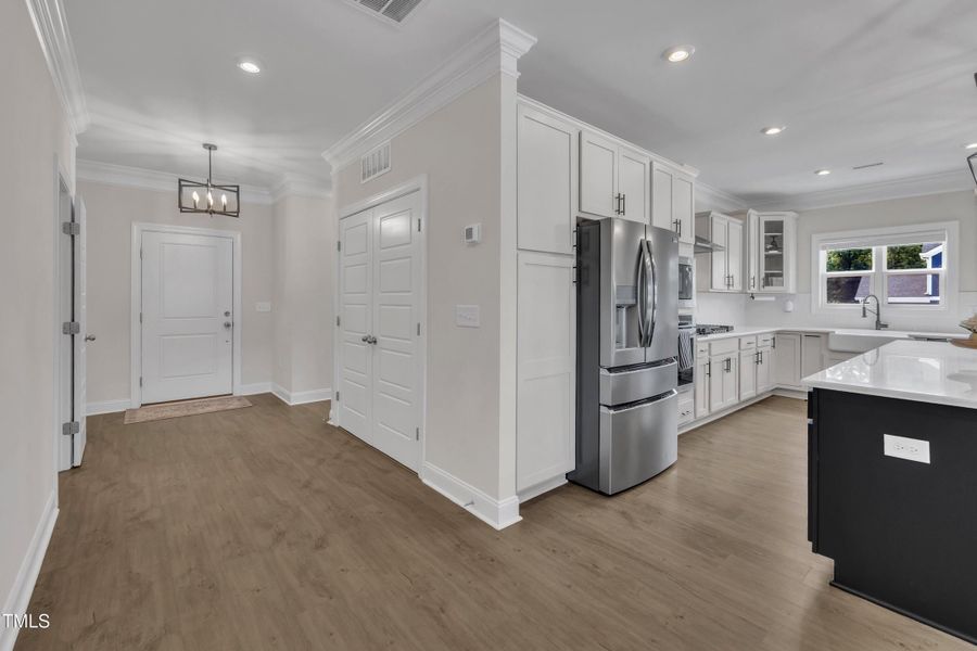 35-1301 Rose Finch-39