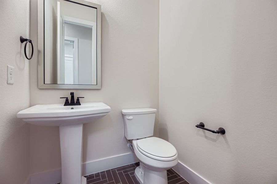 4408 Lamplight - Powder Bath 4408 Lamplight - Powder Bath