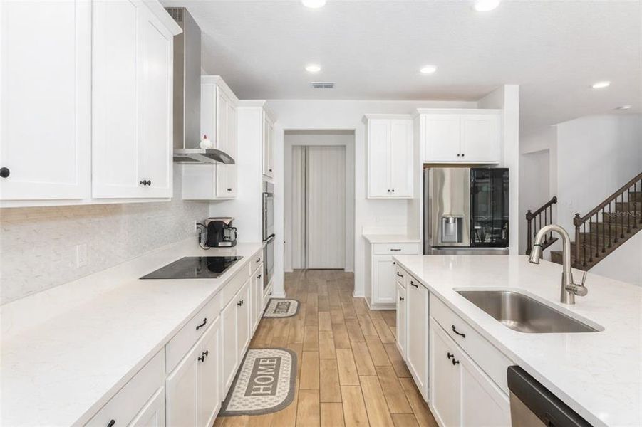 Furnished interior view inside a new home in , Wesley Chapel (Image 19). Furnished interior view inside a new home in , Wesley Chapel (Image 19).