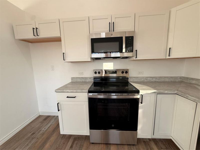 Furnished interior view inside a new home in , Mineola (Image 4). Furnished interior view inside a new home in , Mineola (Image 4).