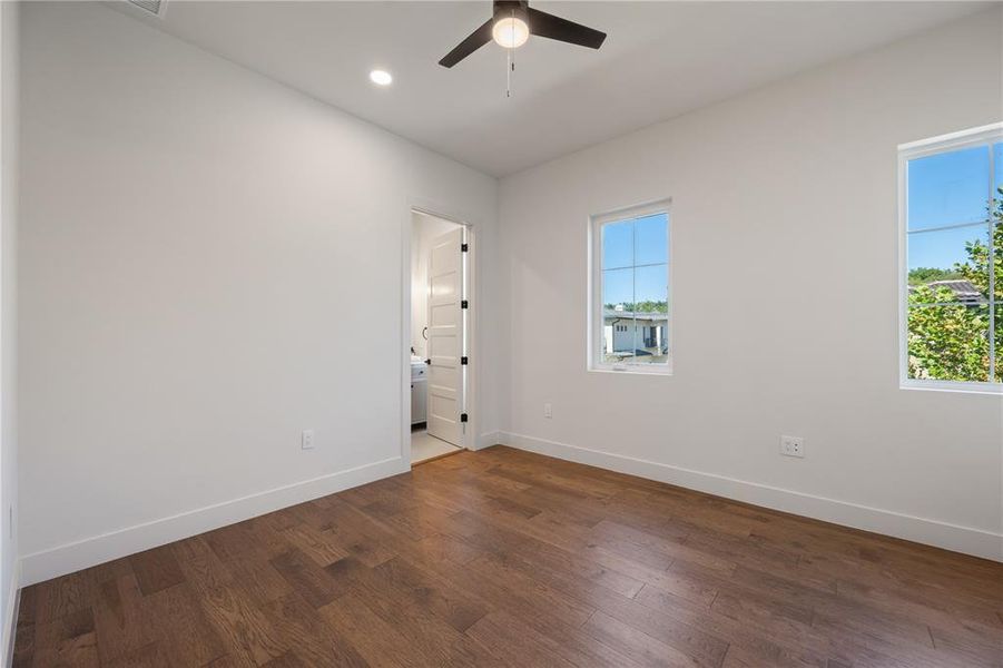 Spacious, unfurnished interior of a new home in , Winter Park (Image 22).