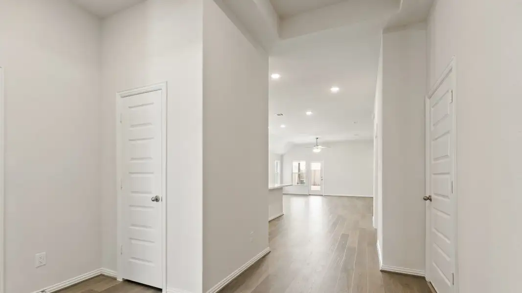 Furnished interior view inside a new home in Oakwood Estates, Waller (Image 3).