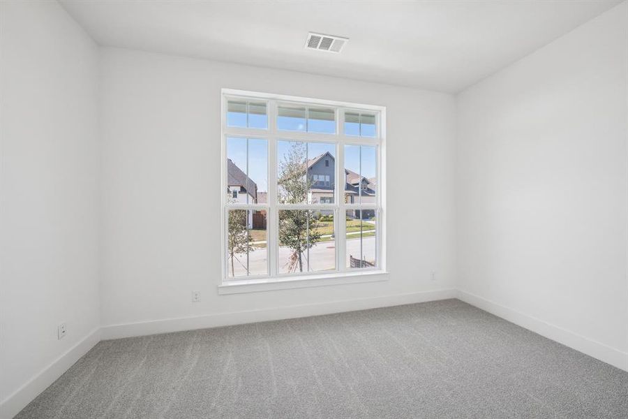 Spacious, unfurnished interior of a new home in Walsh Cottage, Fort Worth (Image 26).