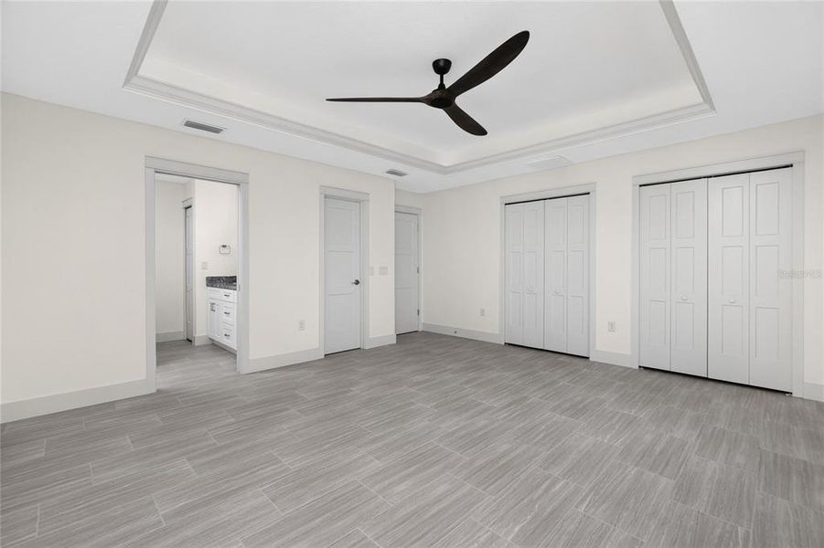 Spacious, unfurnished interior of a new home in , Punta Gorda (Image 44).