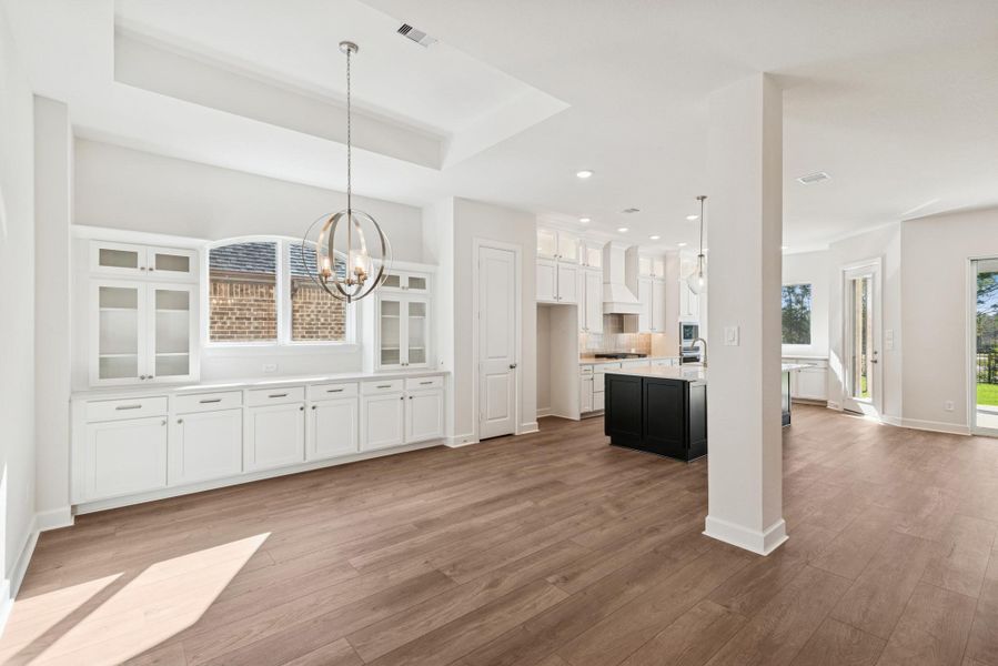 REPRESENTATIVE PHOTO - Photo does not represent actual home options and selection. Ask Sales consultant for specific selections.