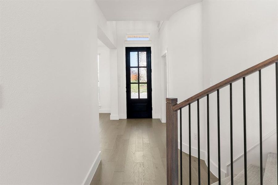 Spacious, unfurnished interior of a new home in Villages of Creekwood, Frisco (Image 19).