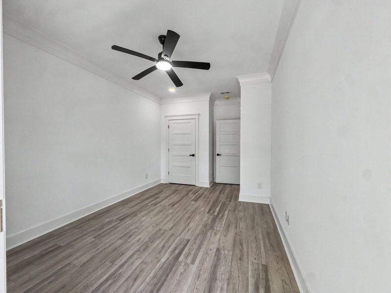 Spacious, unfurnished interior of a new home in , North Charleston (Image 21).