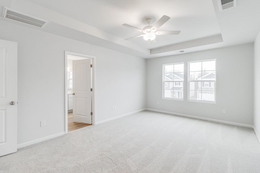 Spacious, unfurnished interior of a new home in Winston Point, Gilbert (Image 17). Spacious, unfurnished interior of a new home in Winston Point, Gilbert (Image 17).
