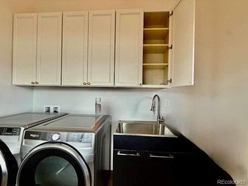laundry room and sink