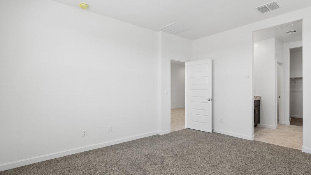 Spacious, unfurnished interior of a new home in Magma Ranch Vistas, Florence (Image 16). Spacious, unfurnished interior of a new home in Magma Ranch Vistas, Florence (Image 16).