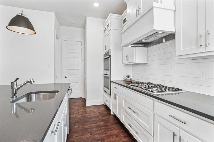 Furnished interior view inside a new home in , Rowlett (Image 9).