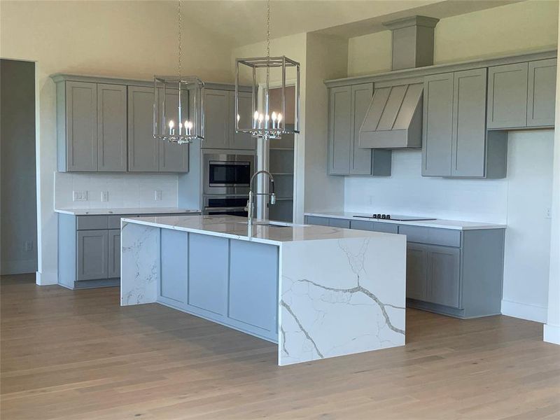 Furnished interior view inside a new home in Waterfall Ranch Estates, Waxahachie (Image 6).