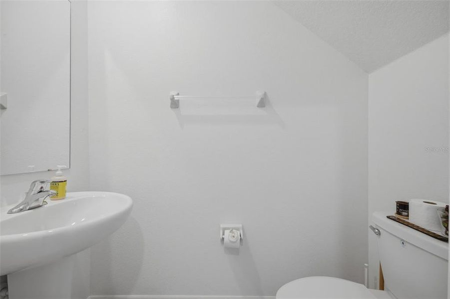 Image 38 of a home in .