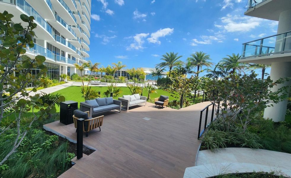 Rooftop Walking Paths