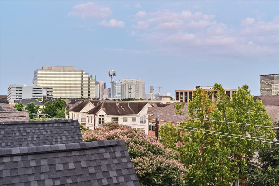 Exterior details and patio area of a home in , Houston (Image 26).