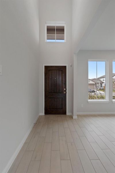 Spacious, unfurnished interior of a new home in Morningstar, Georgetown (Image 27).