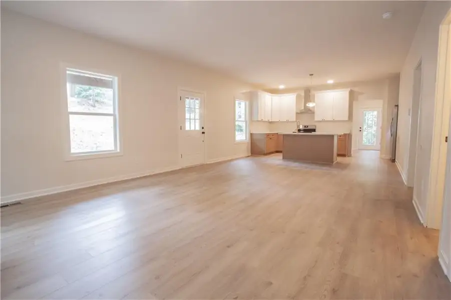 Spacious, unfurnished interior of a new home in , Carrollton (Image 12).