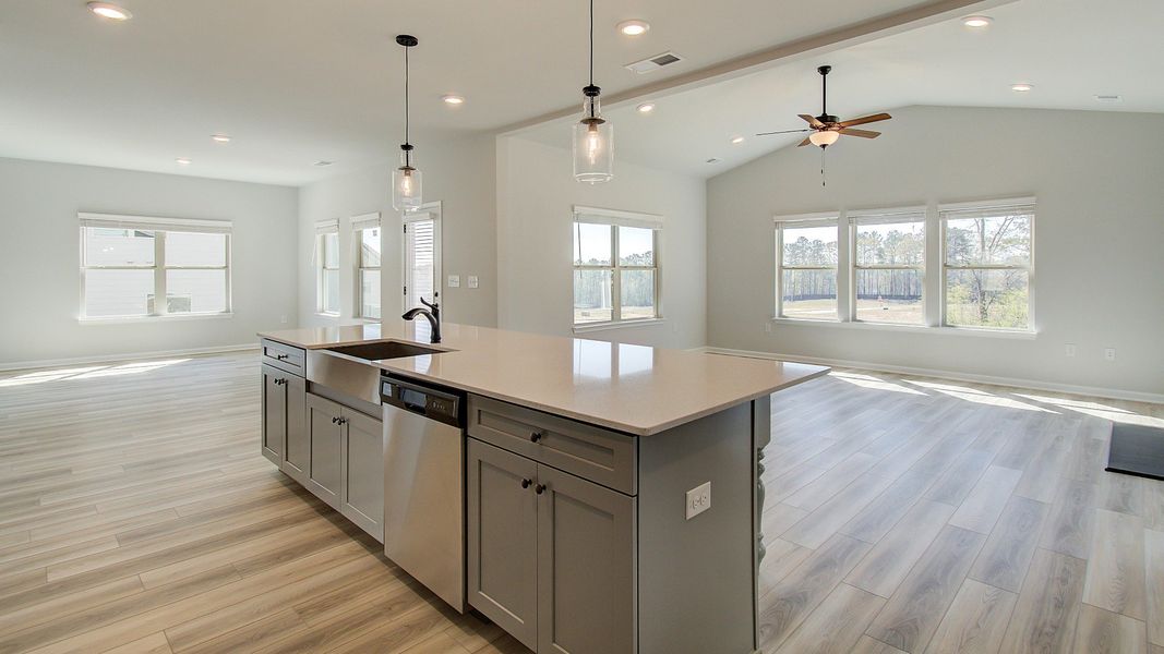 Representative furnished interior of a home built from the Stonefield by DRB Homes in Everson, Snellville (Image 15). Representative furnished interior of a home built from the Stonefield by DRB Homes in Everson, Snellville (Image 15).