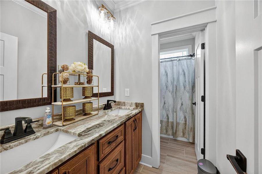 Furnished interior view inside a new home in , Kathleen (Image 12).