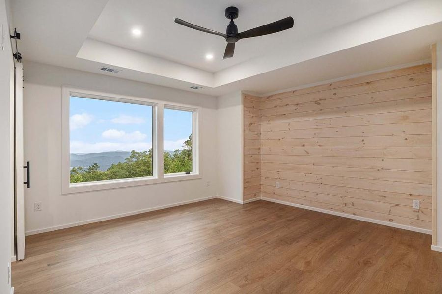 Spacious, unfurnished interior of a new home in , Clayton (Image 29).