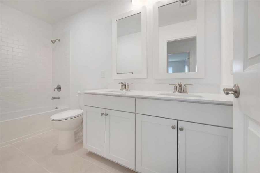 Hall bath 2