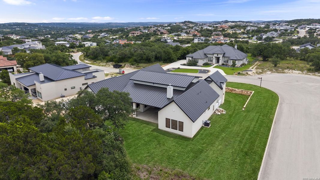 Image 70 of a home in .