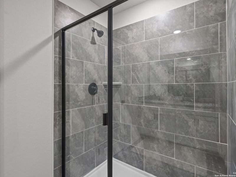 Close-up of interior finishes inside a home in Comanche Ridge, San Antonio (Image 22).