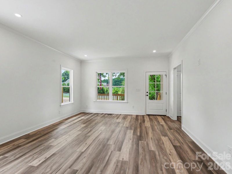 Spacious, unfurnished interior of a new home in , Mooresville (Image 26).