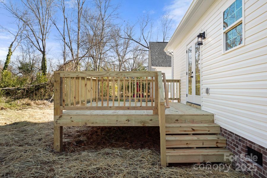Exterior details and patio area of a home in , Rock Hill (Image 18).