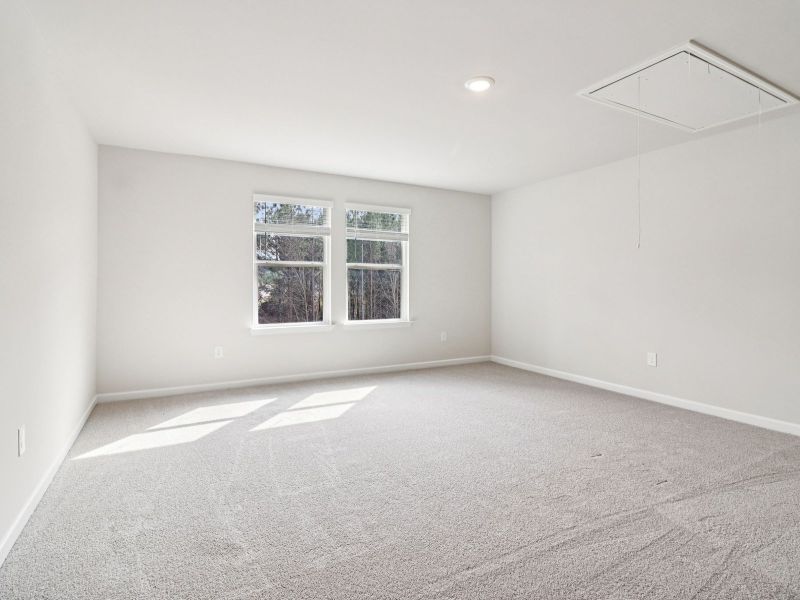 Spacious, unfurnished interior of a new home in Harmony Manor, Fairburn (Image 14).
