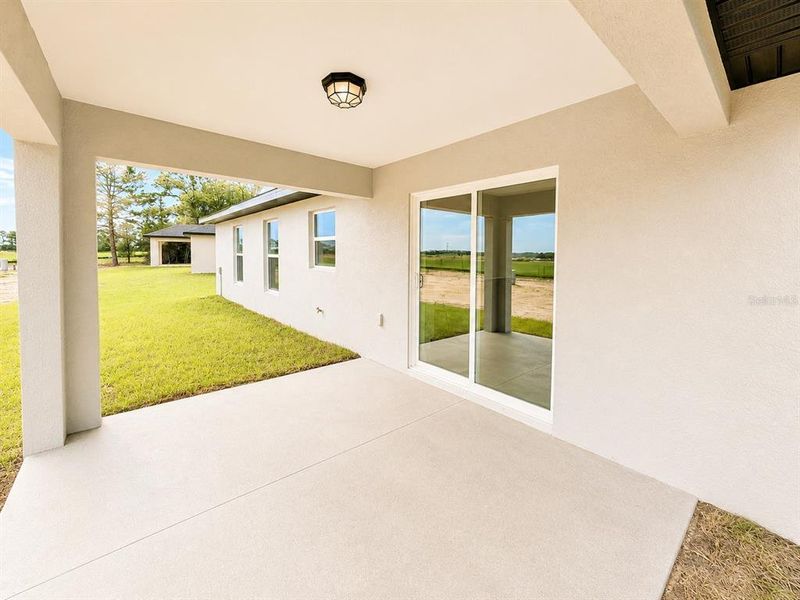 Exterior details and patio area of a home in , Ocala (Image 20).