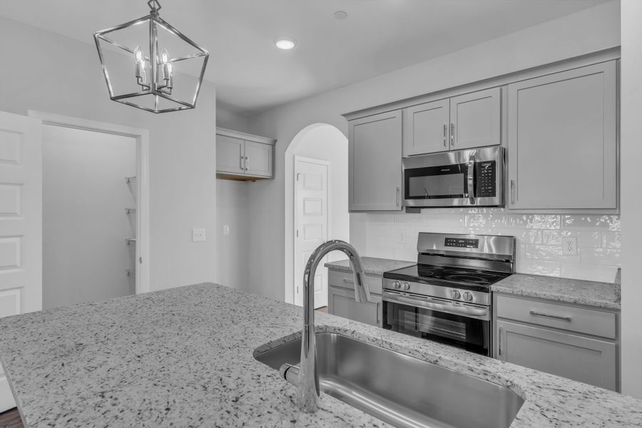 Furnished interior view inside a new home in Oxford Station, Gallatin (Image 8). Furnished interior view inside a new home in Oxford Station, Gallatin (Image 8).