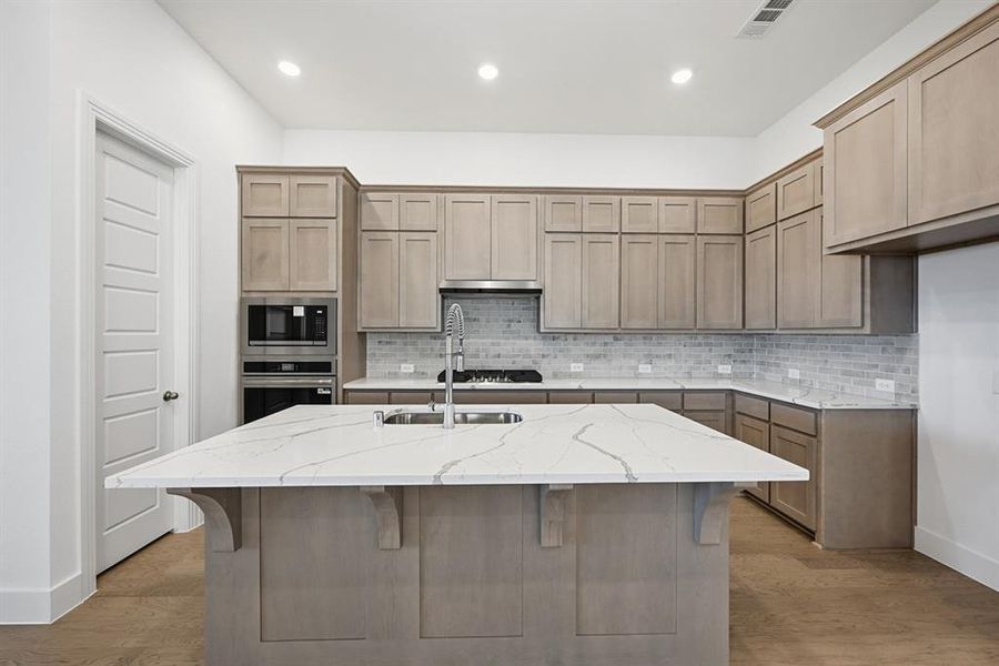 Furnished interior view inside a new home in Sandbrock Ranch, Aubrey (Image 11).