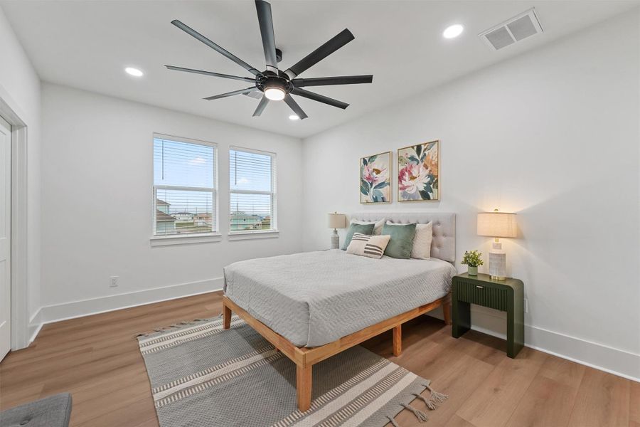 Light-filled guest bedroom with calming views and a breezy coastal palette—perfect for visitors or family. Light-filled guest bedroom with calming views and a breezy coastal palette—perfect for visitors or family.