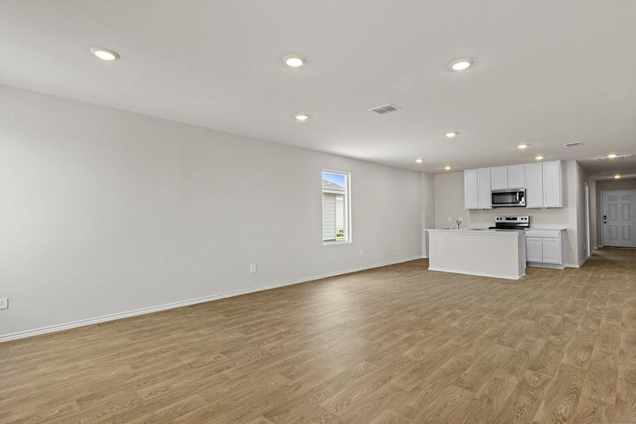 Spacious, unfurnished interior of a new home in Ladera, Luling (Image 24). Spacious, unfurnished interior of a new home in Ladera, Luling (Image 24).