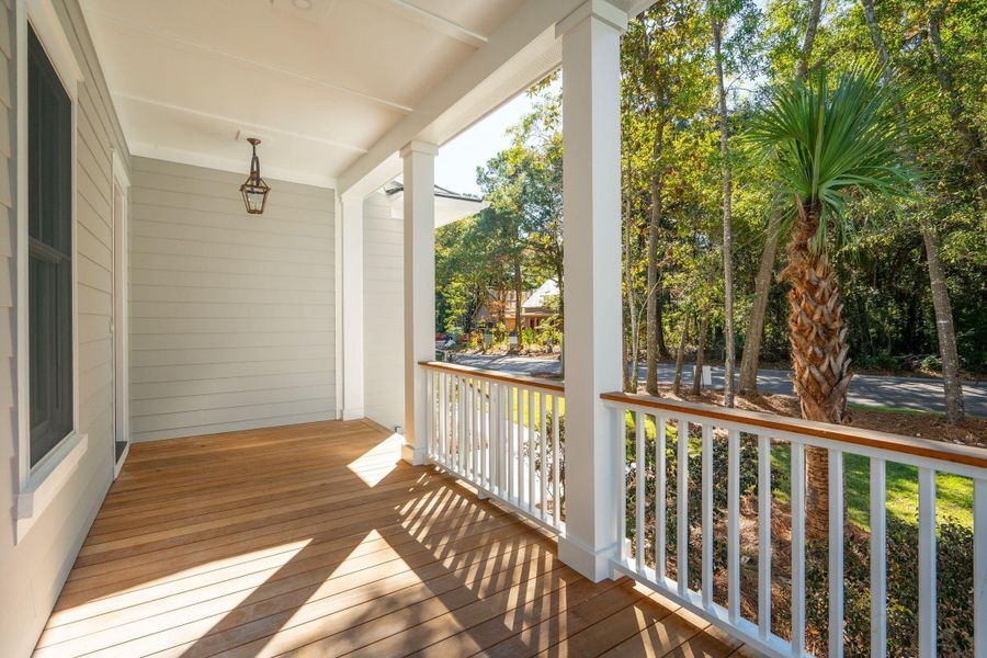 Exterior details and patio area of a home in , Johns Island (Image 4).