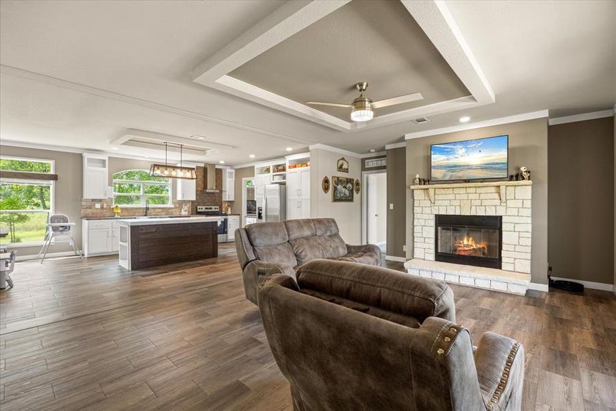 Open Living, Kitchen & Dining Area