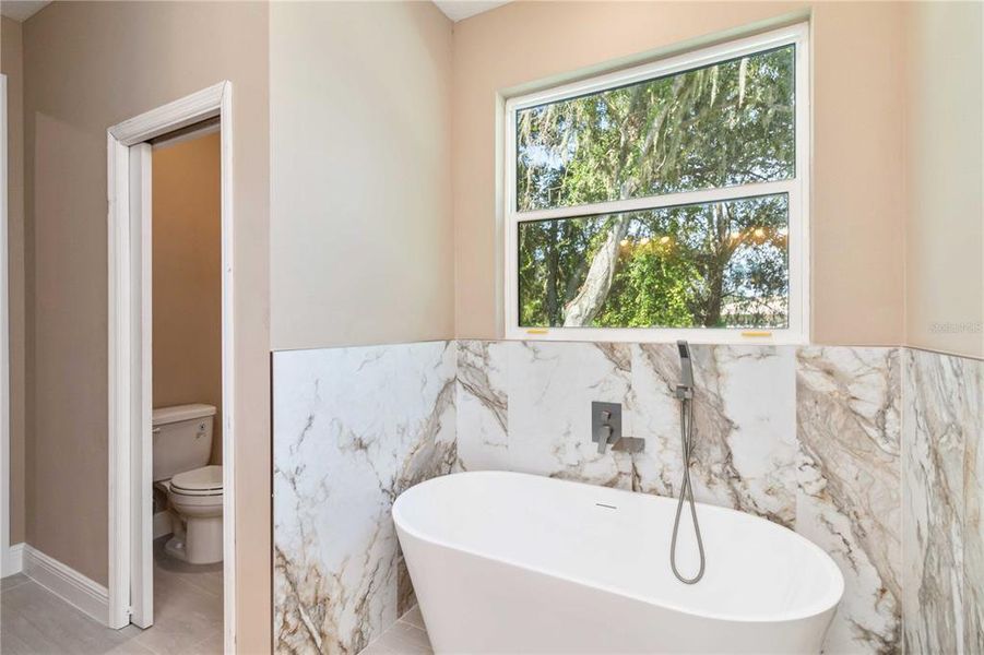 Furnished interior view inside a new home in , Clermont (Image 20).