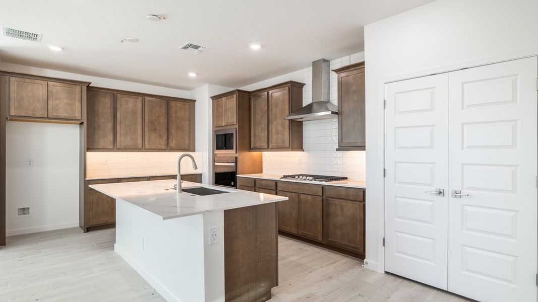 Furnished interior view inside a new home in Aloravita, Peoria (Image 4).