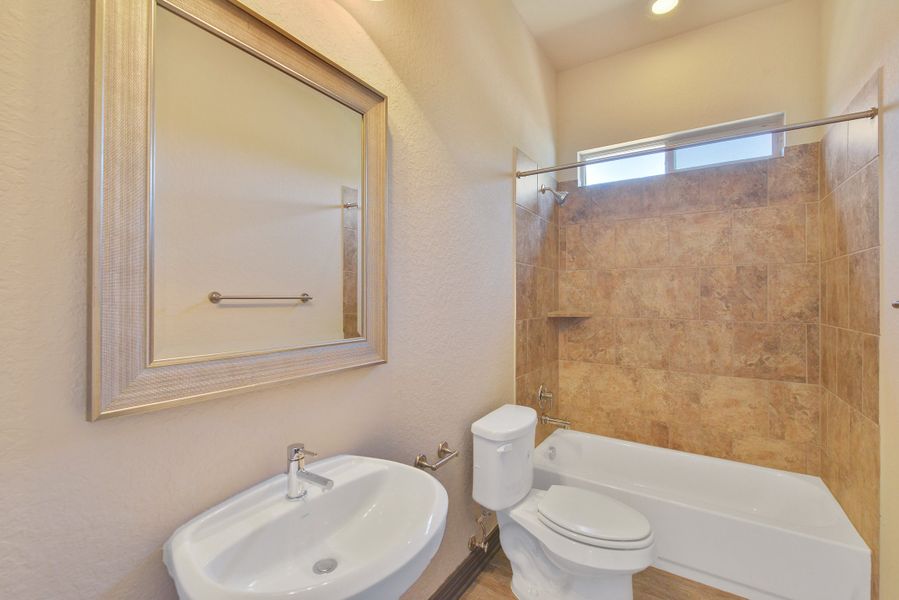 Representative furnished interior of a home built from the The Scottsdale 5500 by Whitestone Custom Homes in Johnson Ranch, Bulverde (Image 10). Representative furnished interior of a home built from the The Scottsdale 5500 by Whitestone Custom Homes in Johnson Ranch, Bulverde (Image 10).