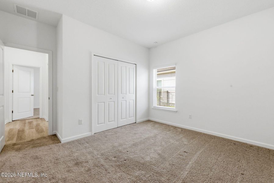 Spacious, unfurnished interior of a new home in Beacon Lake, St. Augustine (Image 22).