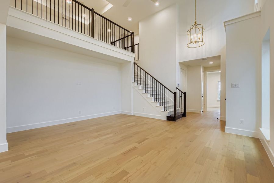 Spacious, unfurnished interior of a new home in Castle Hills Northpointe - Townhomes, Lewisville (Image 16).