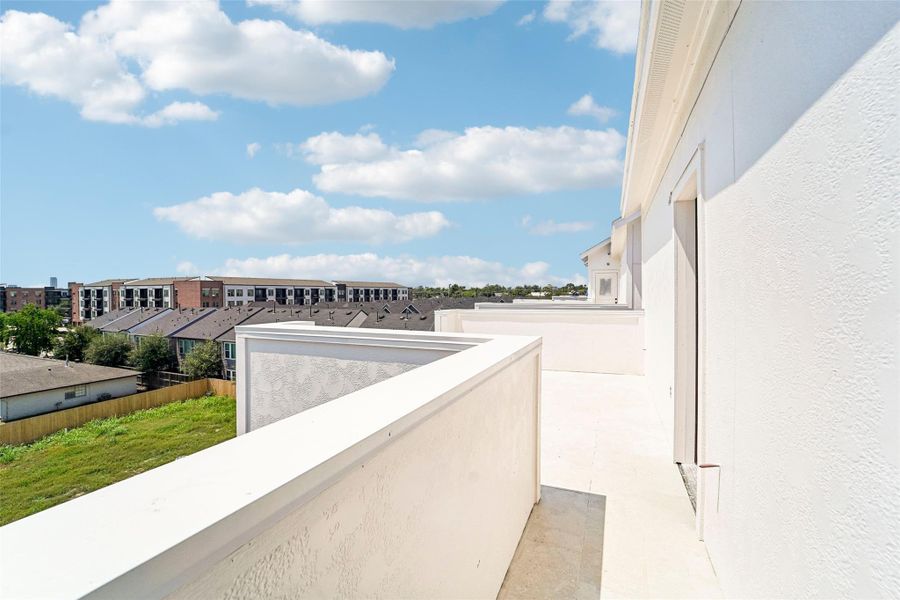 Exterior details and patio area of a home in , Houston (Image 20).