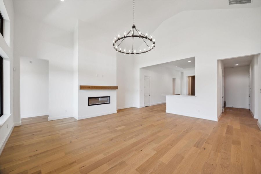 Spacious, unfurnished interior of a new home in Artavia, Conroe (Image 12).