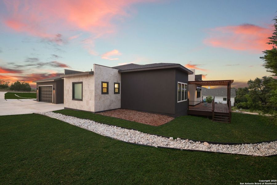 Front exterior of a new home in , Spring Branch, TX, highlighting curb appeal (Image 21).