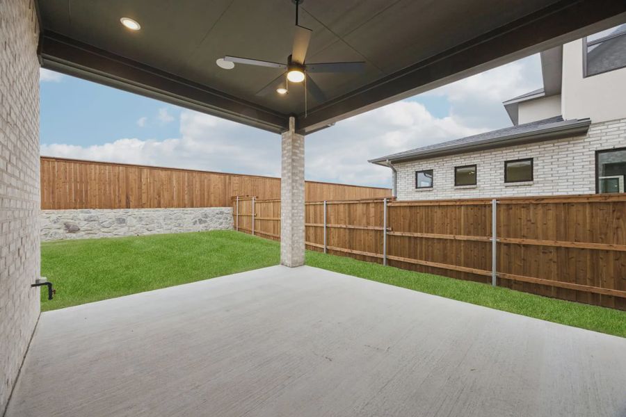 Representative exterior details of a home built from the Danville by Chesmar Homes in Canyon Falls, Argyle (Image 24).