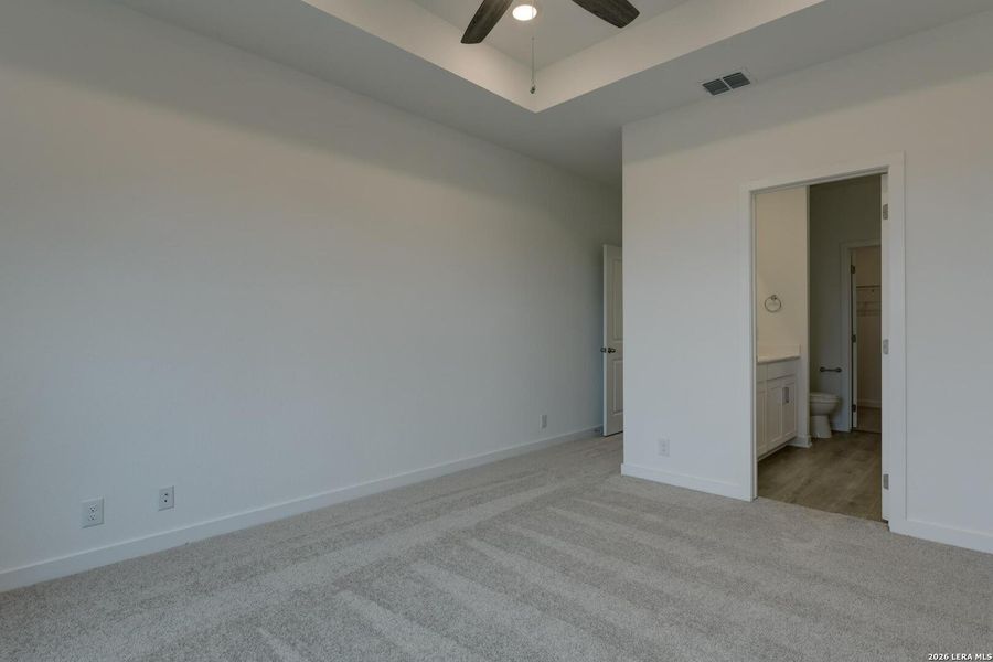 Spacious, unfurnished interior of a new home in Cordova Trails, Seguin (Image 20).